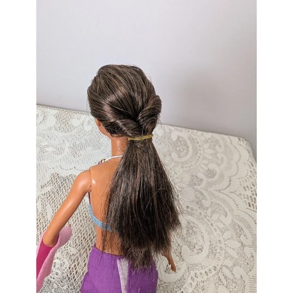 Barbie Fashionistas Doll #111 – Articulated Knees & Flat Feet (GDJ39) Brunette